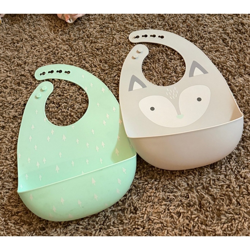 Cloud Island Two Silicone Feeding Bibs Green & Gray